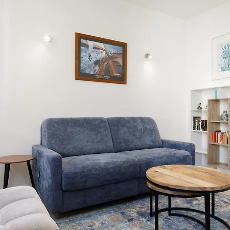 Modern Jaures-center-clim-wifi-festival Lejlighed *